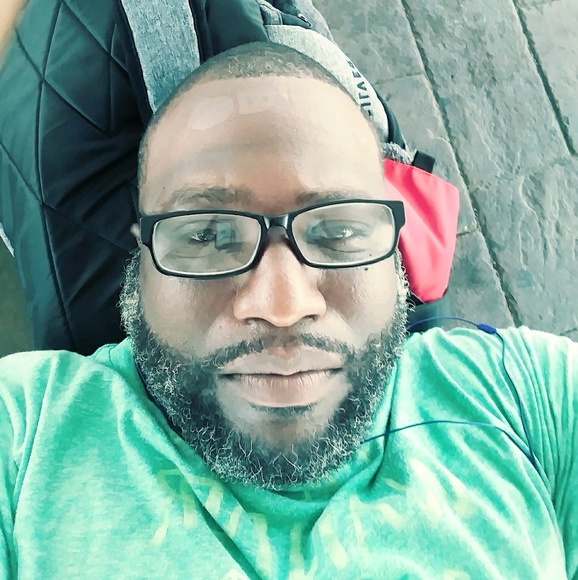 Meet your Posher, Stan - Picture 1 of 1